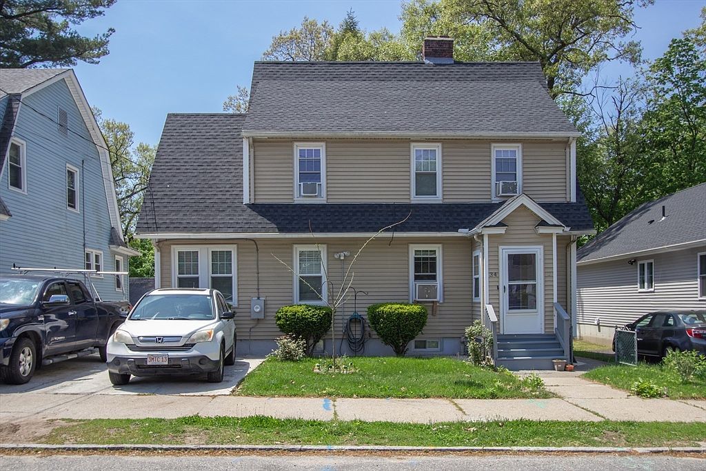 34 Preston St Springfield, MA 01109 - Thumbnail 3