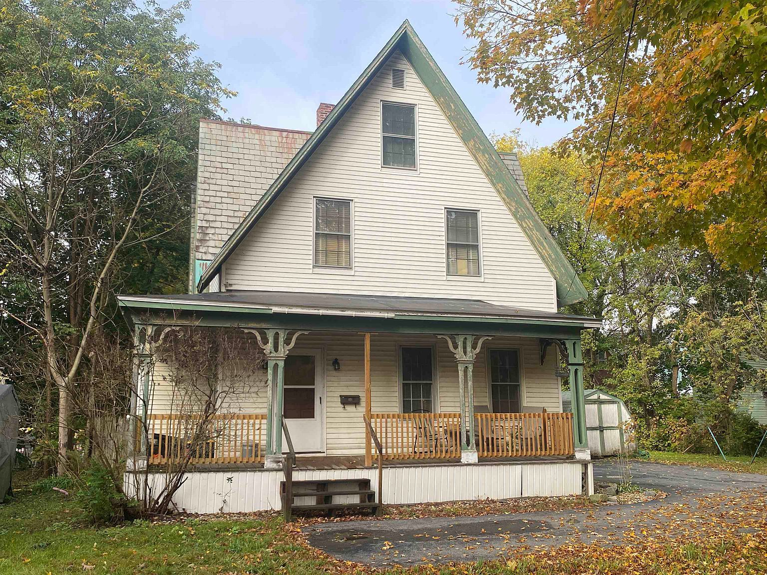 14 Cherry Hill St Bellows Falls, VT 05101 - Thumbnail 3