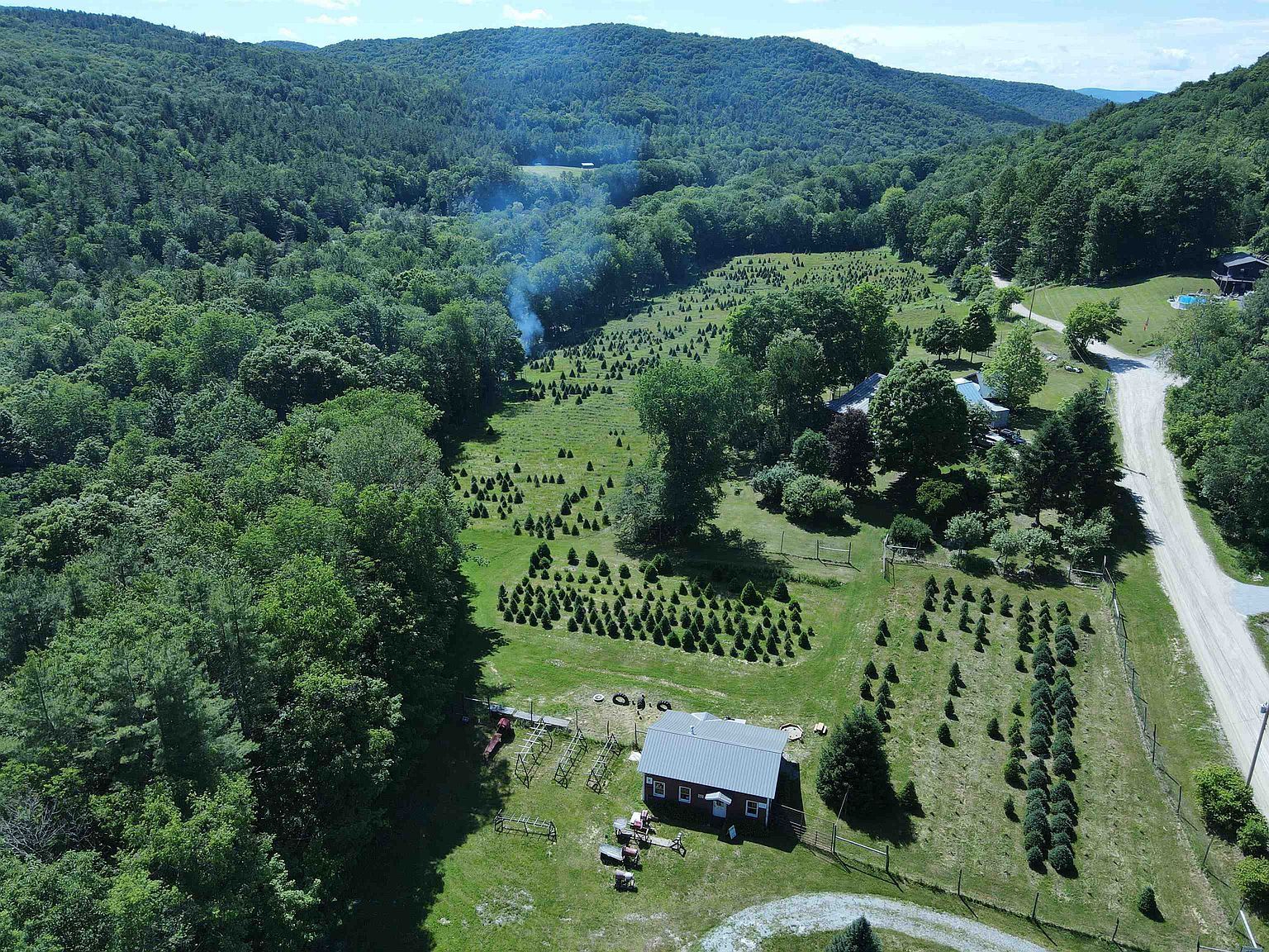 97 Stewart Ln Cuttingsville, VT 05738 - Thumbnail 3