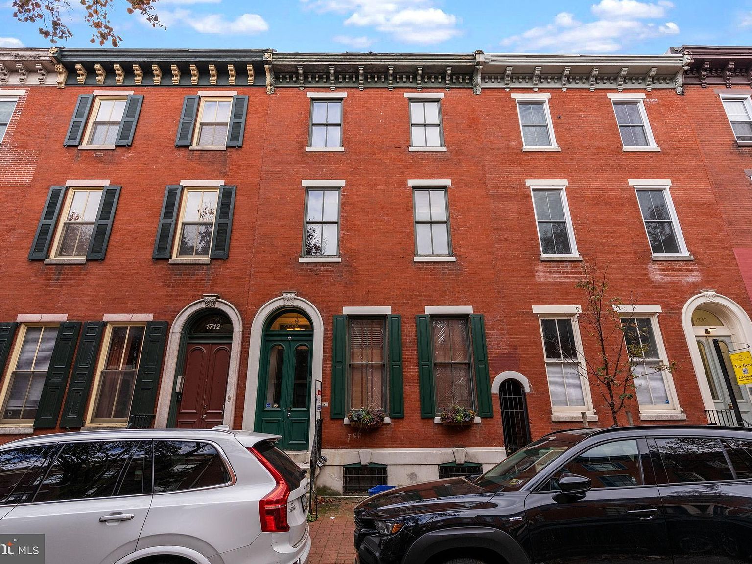 1714 Wallace St APT 2 Philadelphia, PA 19130 - Thumbnail 3