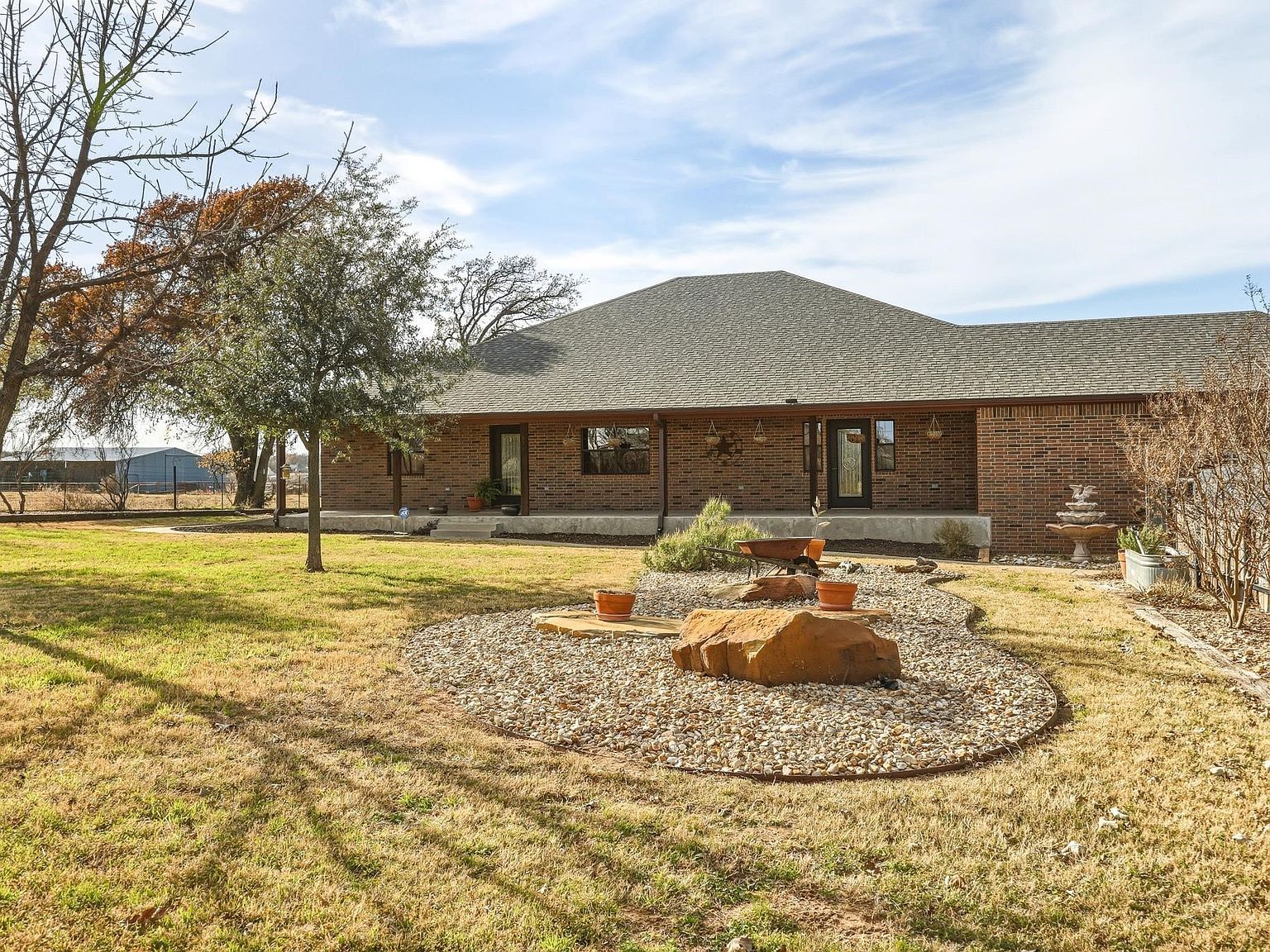 904 County Road 3341 Paradise, TX 76073 - Thumbnail 3