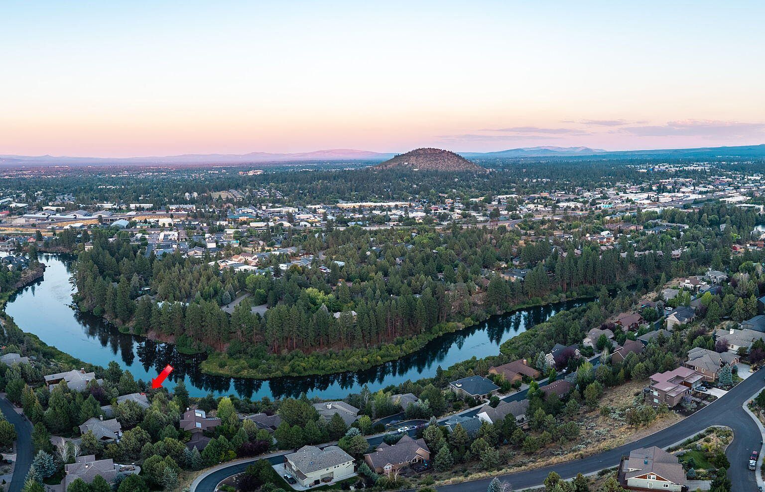 2582 NW 1st St Bend, OR 97703 - Thumbnail 3