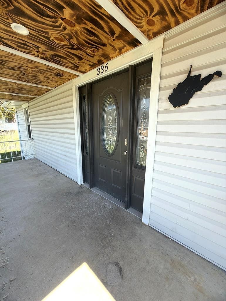 336 Chestnut St Beckley, WV 25801 - Thumbnail 3