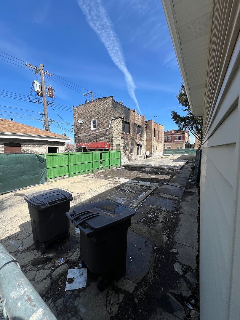 2214 S Central Ave Cicero, IL 60804 - Thumbnail 3