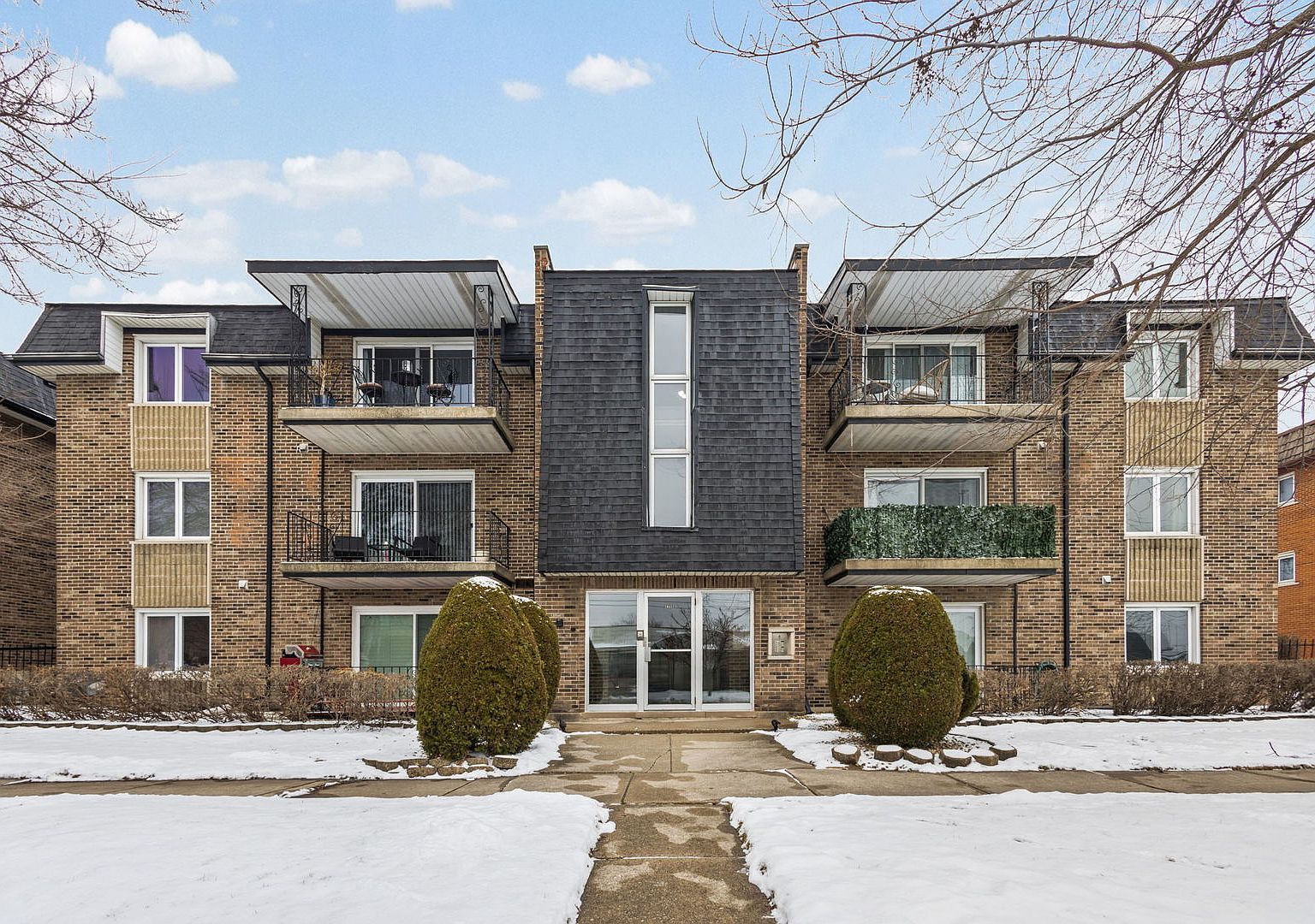 10831 S Keating Ave APT 1NW Oak Lawn, IL 60453 - Thumbnail 3