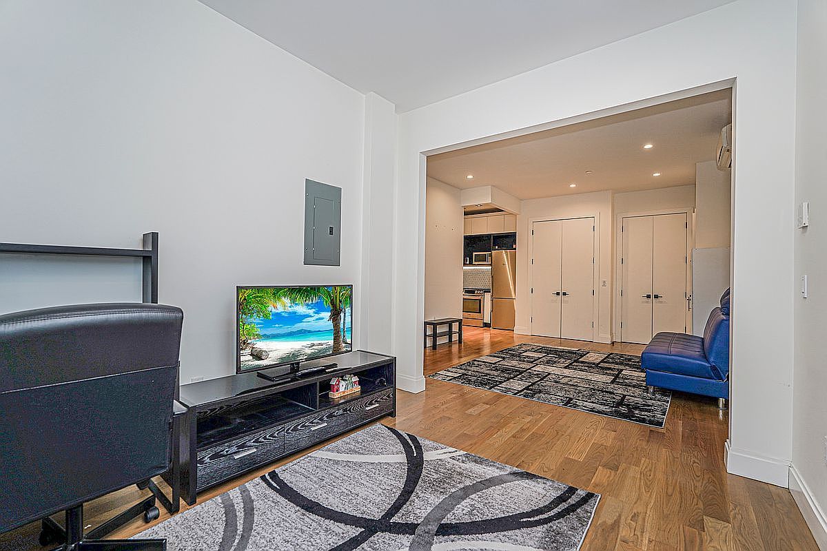 2443 Ocean Ave #3A Brooklyn, NY 11229 - Thumbnail 3