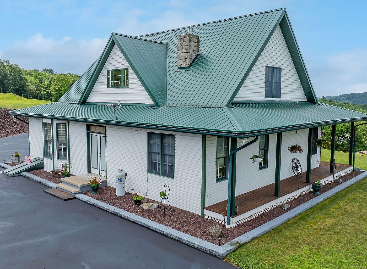 129 Kinney Hill Rd Stillwater, PA 17878 - Thumbnail 3