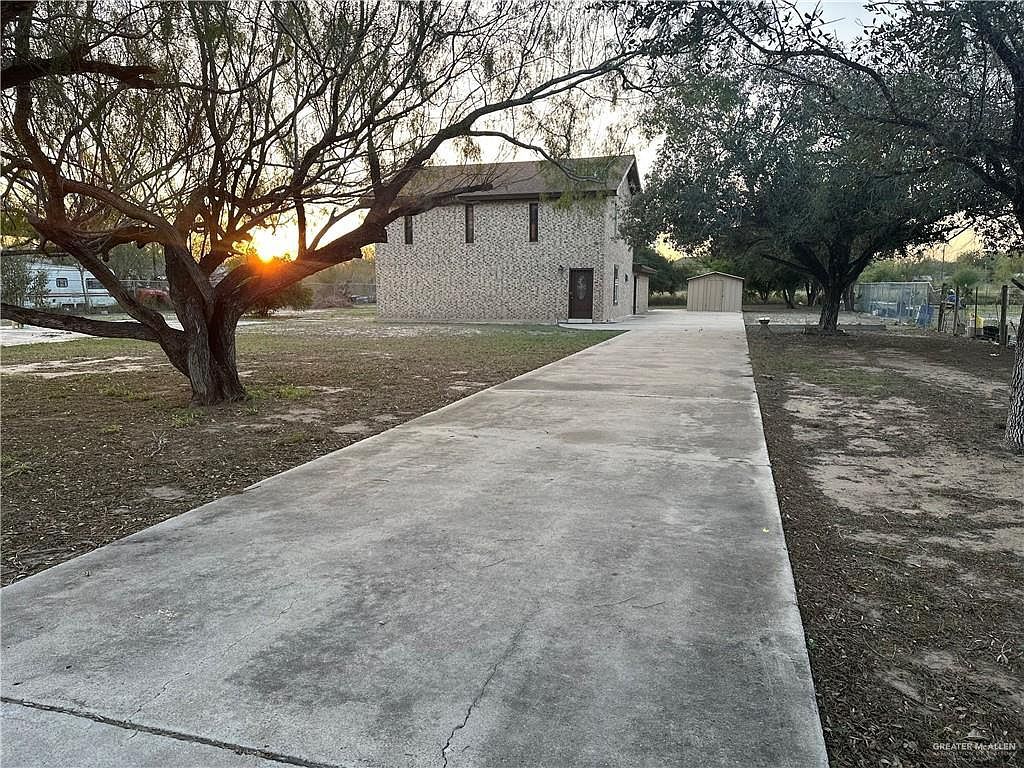 12517 N Taylor Rd Mission, TX 78573 - Thumbnail 3