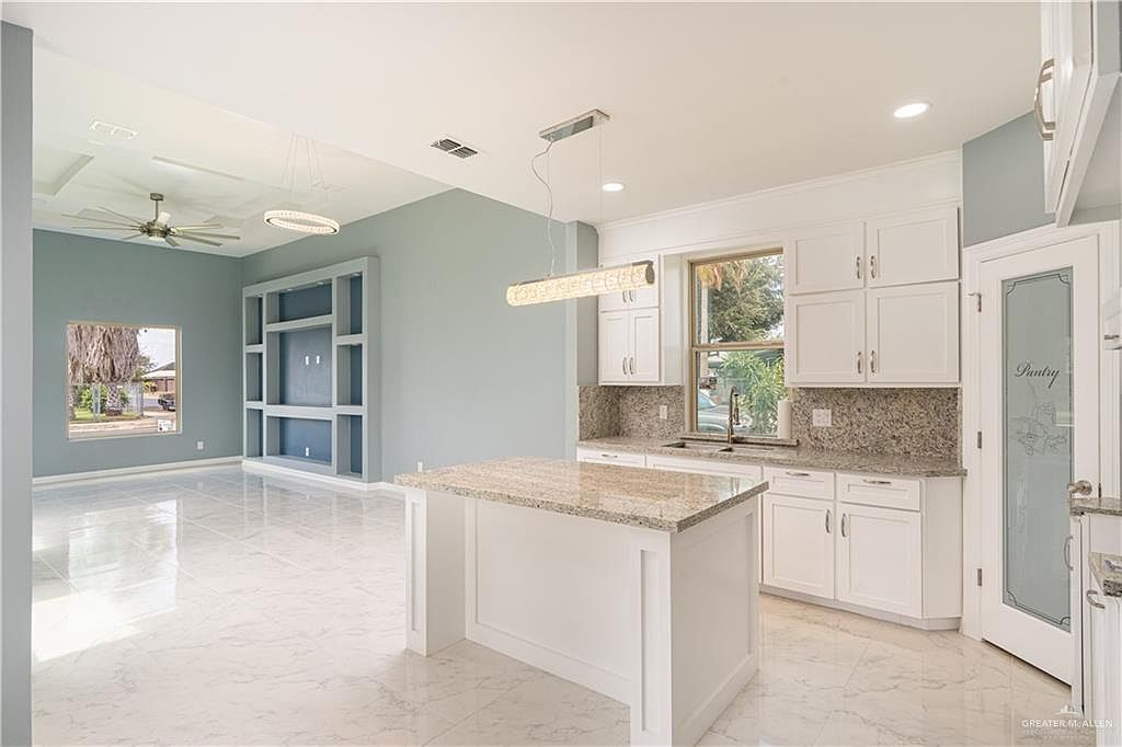 1508 W Villa St Pharr, TX 78577 - Thumbnail 3