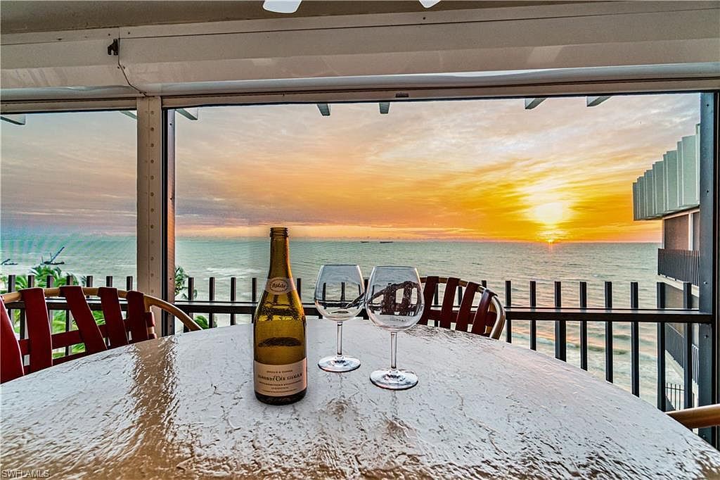 3399 Gulf Shore Blvd N #PENTHOUSE Naples, FL 34103 - Thumbnail 3