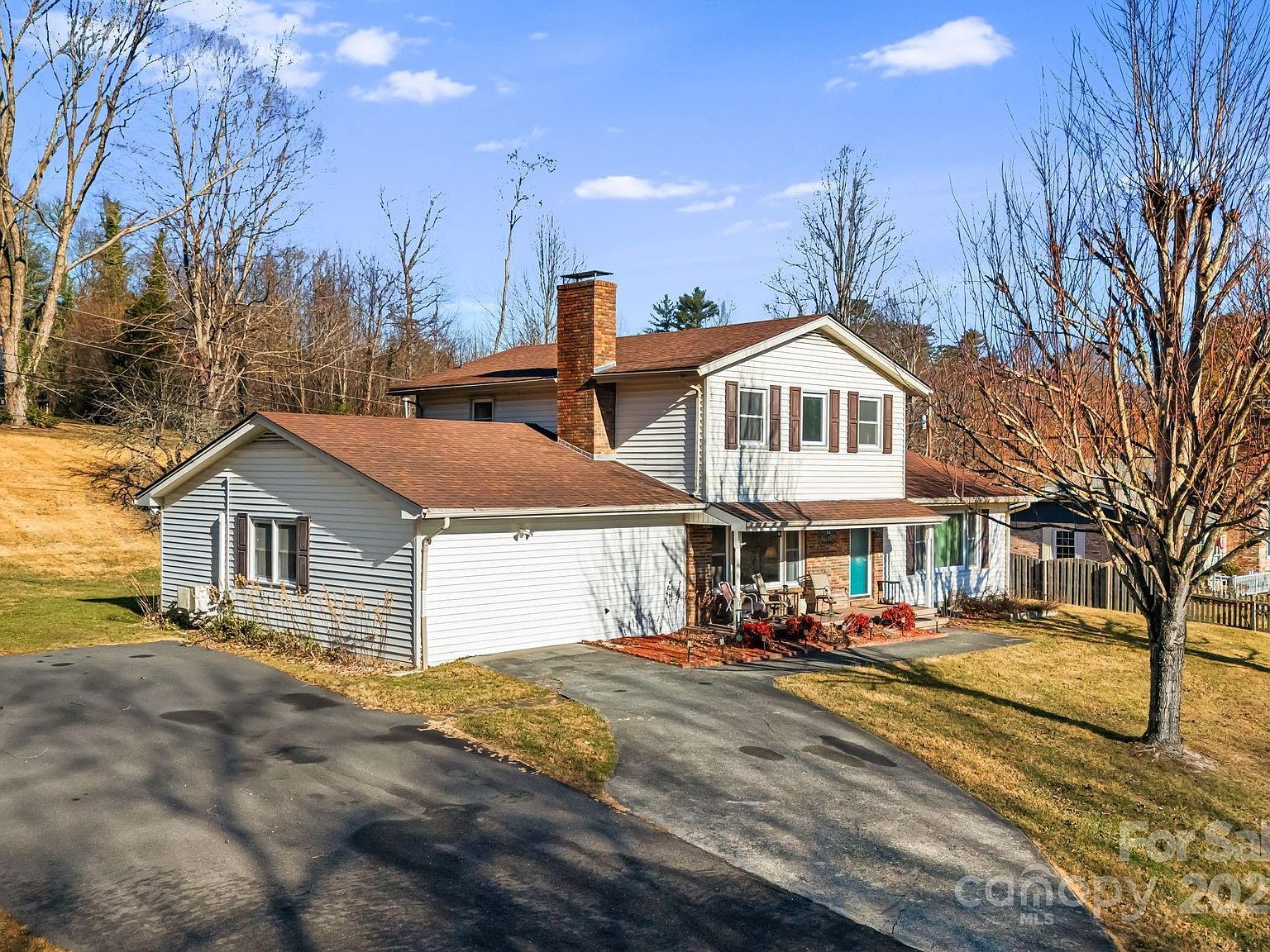 154 Harris St Spruce Pine, NC 28777 - Thumbnail 3