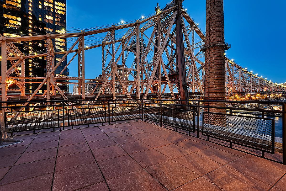 40 Sutton Pl Unit Phm New York, NY 10022 - Thumbnail 3