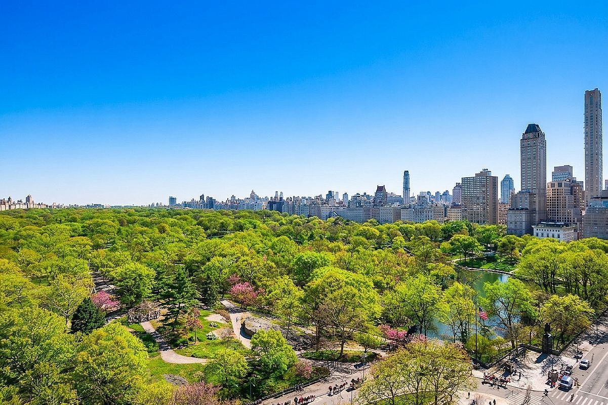 120 Central Park S APT 19A New York, NY 10019 - Thumbnail 3