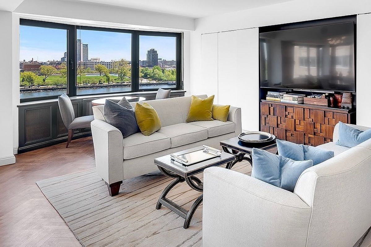 25 Sutton Pl S APT 5M New York, NY 10022 - Thumbnail 3
