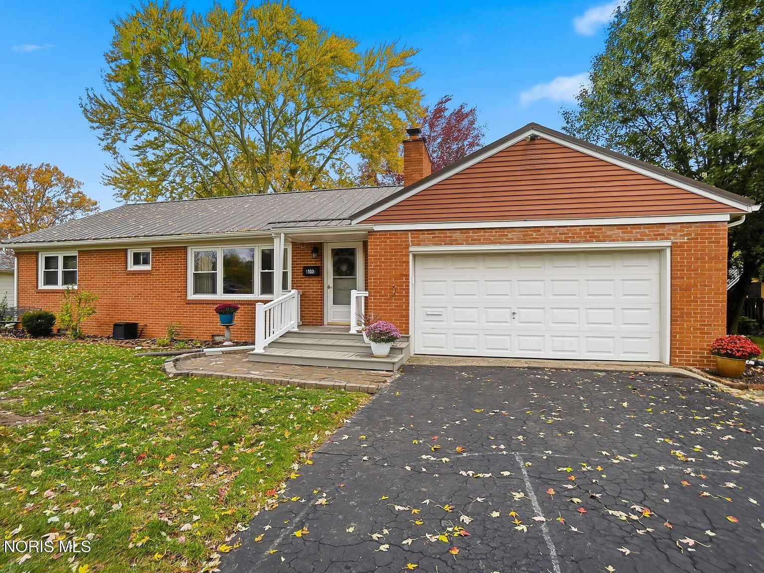 1008 Eastview Dr Findlay, OH 45840 - Thumbnail 3