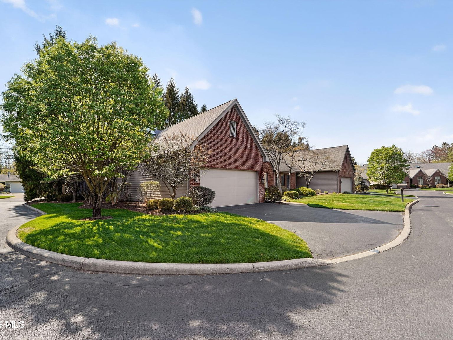 20 Main Street Cir Sylvania, OH 43560 - Thumbnail 3