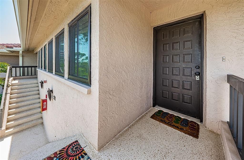 1805 Mariner Dr APT 52 Tarpon Springs, FL 34689 - Thumbnail 3