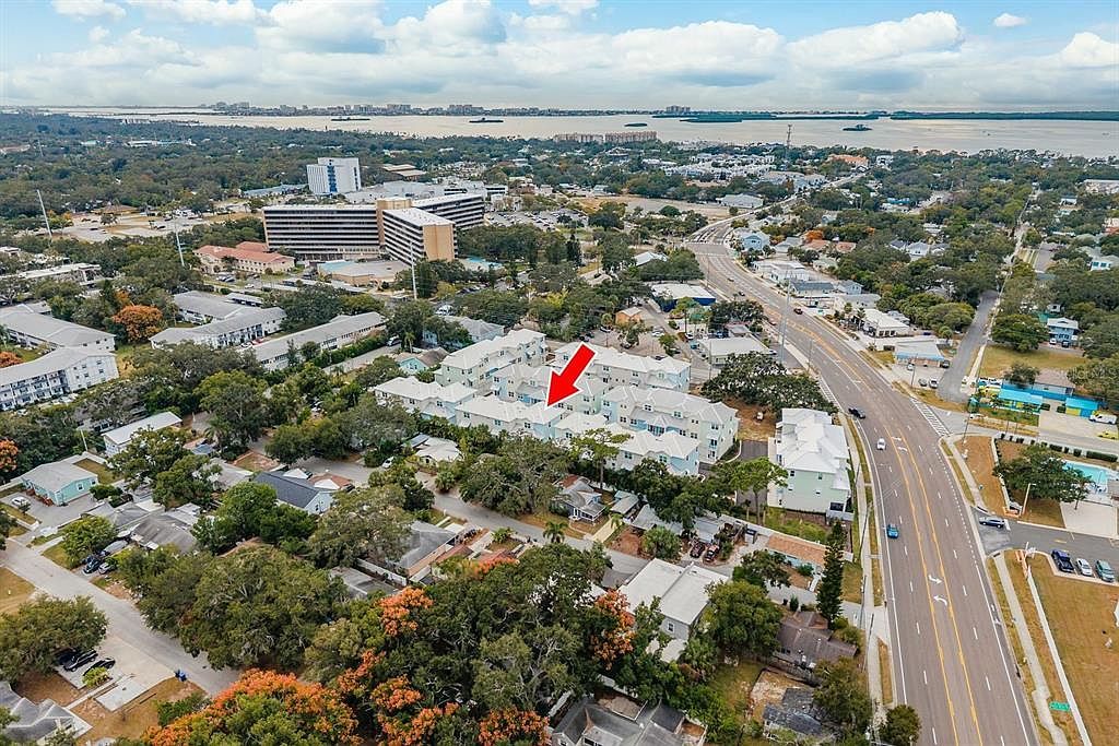 833 Oak Bend Ln Dunedin, FL 34698 - Thumbnail 3