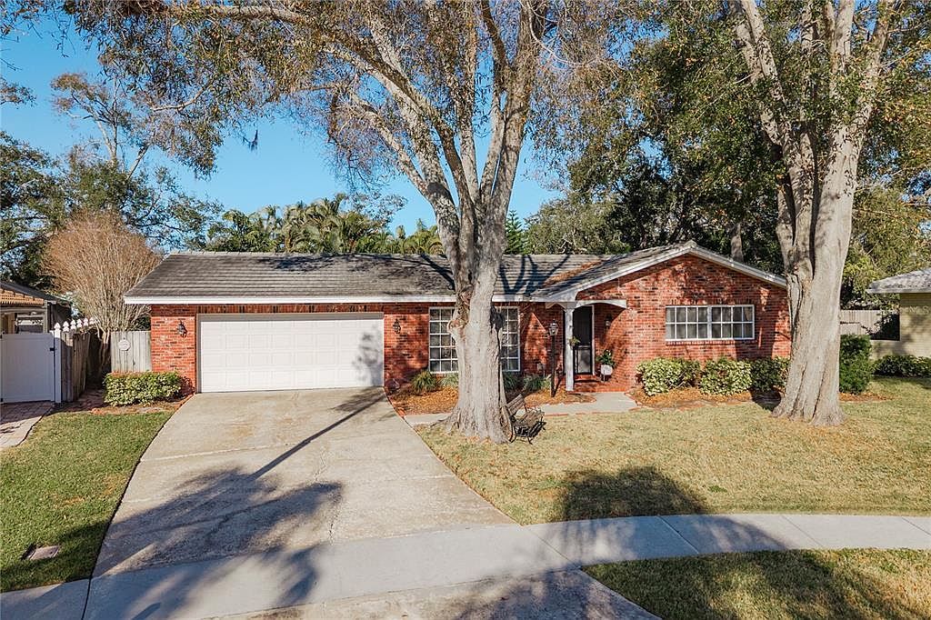 6952 122nd St Seminole, FL 33772 - Thumbnail 3