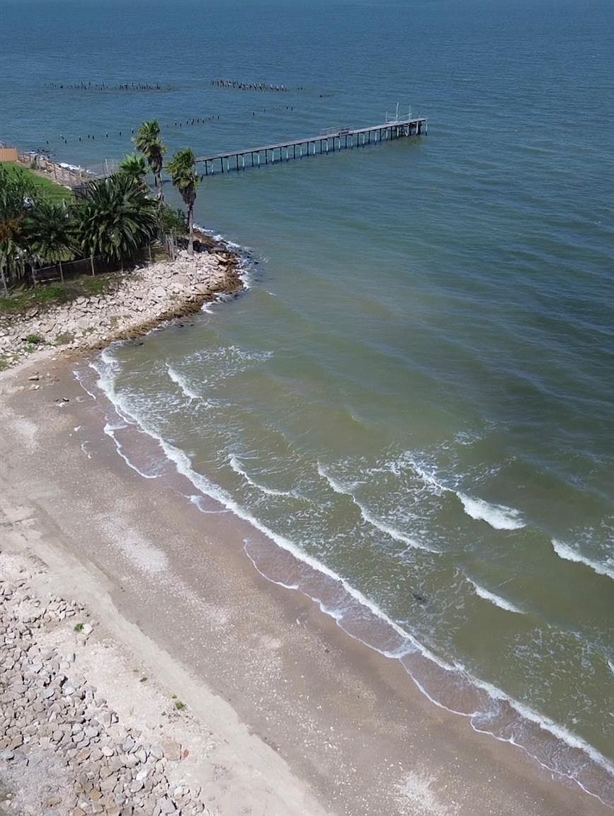 937 5th St San Leon, TX 77539 - Thumbnail 3