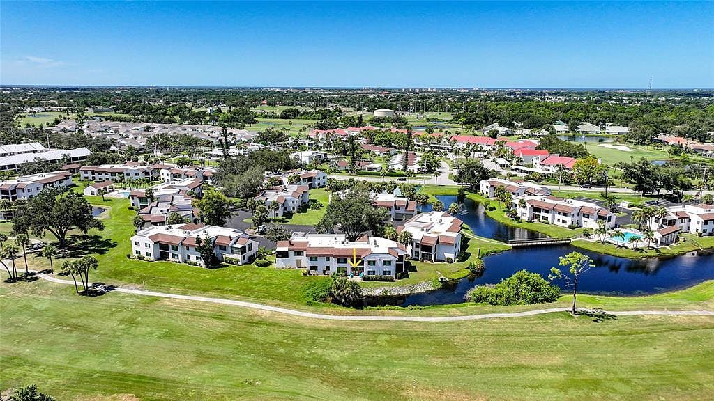 812 Capri Isles Blvd APT 117 Venice, FL 34292 - Thumbnail 3