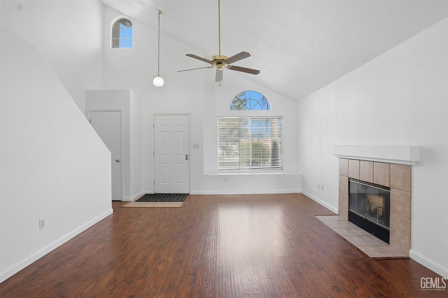 10703 Petalo Dr Bakersfield, CA 93311 - Thumbnail 3