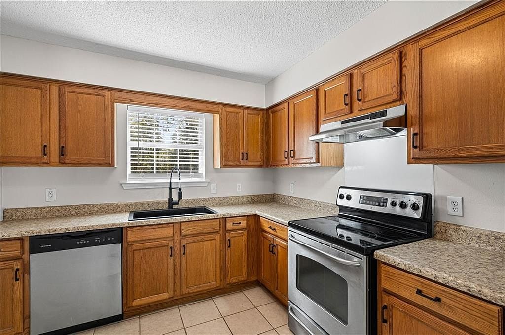 6952 Richard Ln Eight Mile, AL 36613 - Thumbnail 3