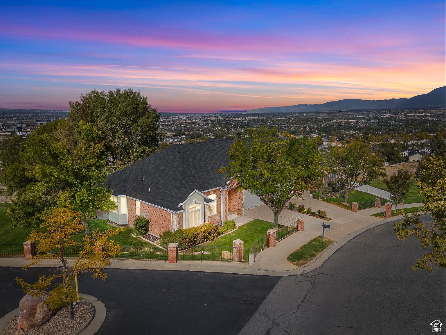 455 E Rocky Mouth Ln Draper, UT 84020 - Thumbnail 3