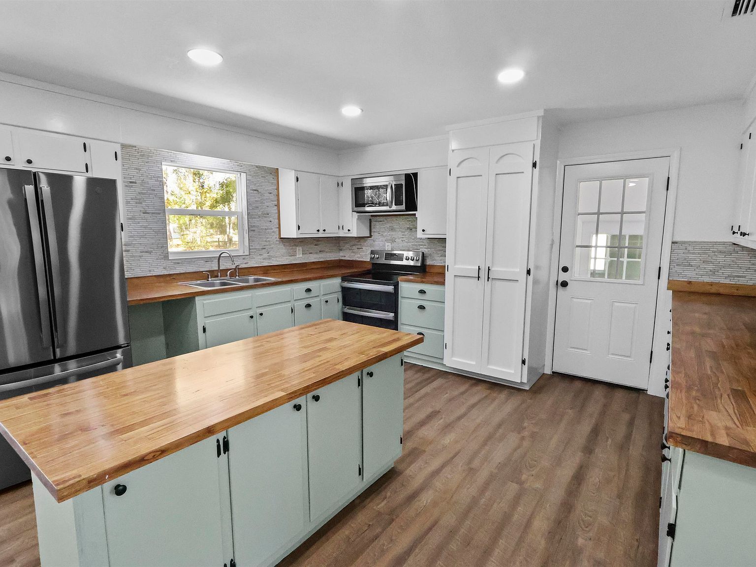 14035 NW Hoecake Rd Bristol, FL 32321 - Thumbnail 3