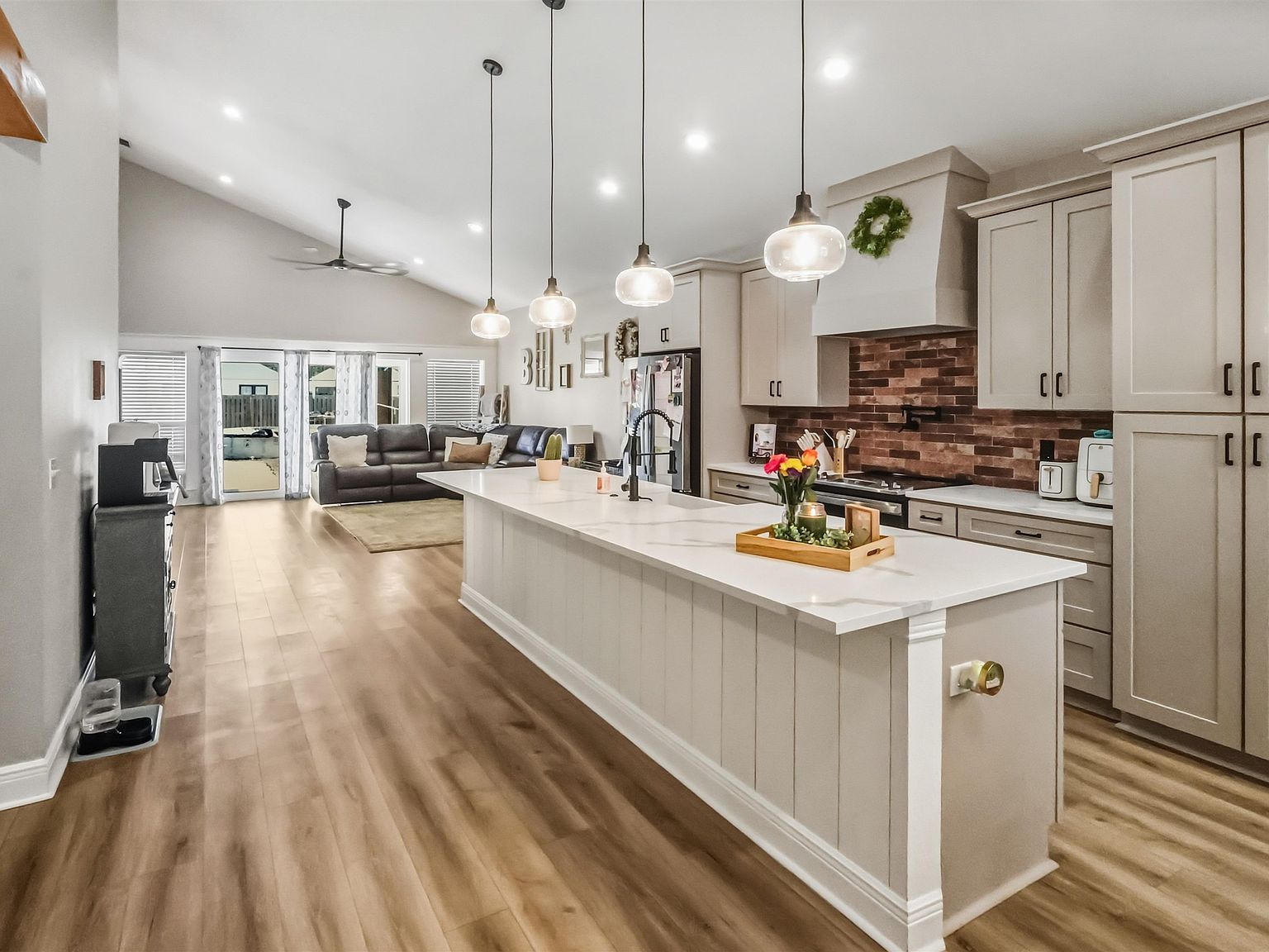 111 Sierra Ln Crawfordville, FL 32327 - Thumbnail 3