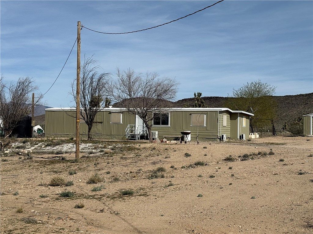 18852 N Telegraph Dr Dolan Springs, AZ 86441 - Thumbnail 3