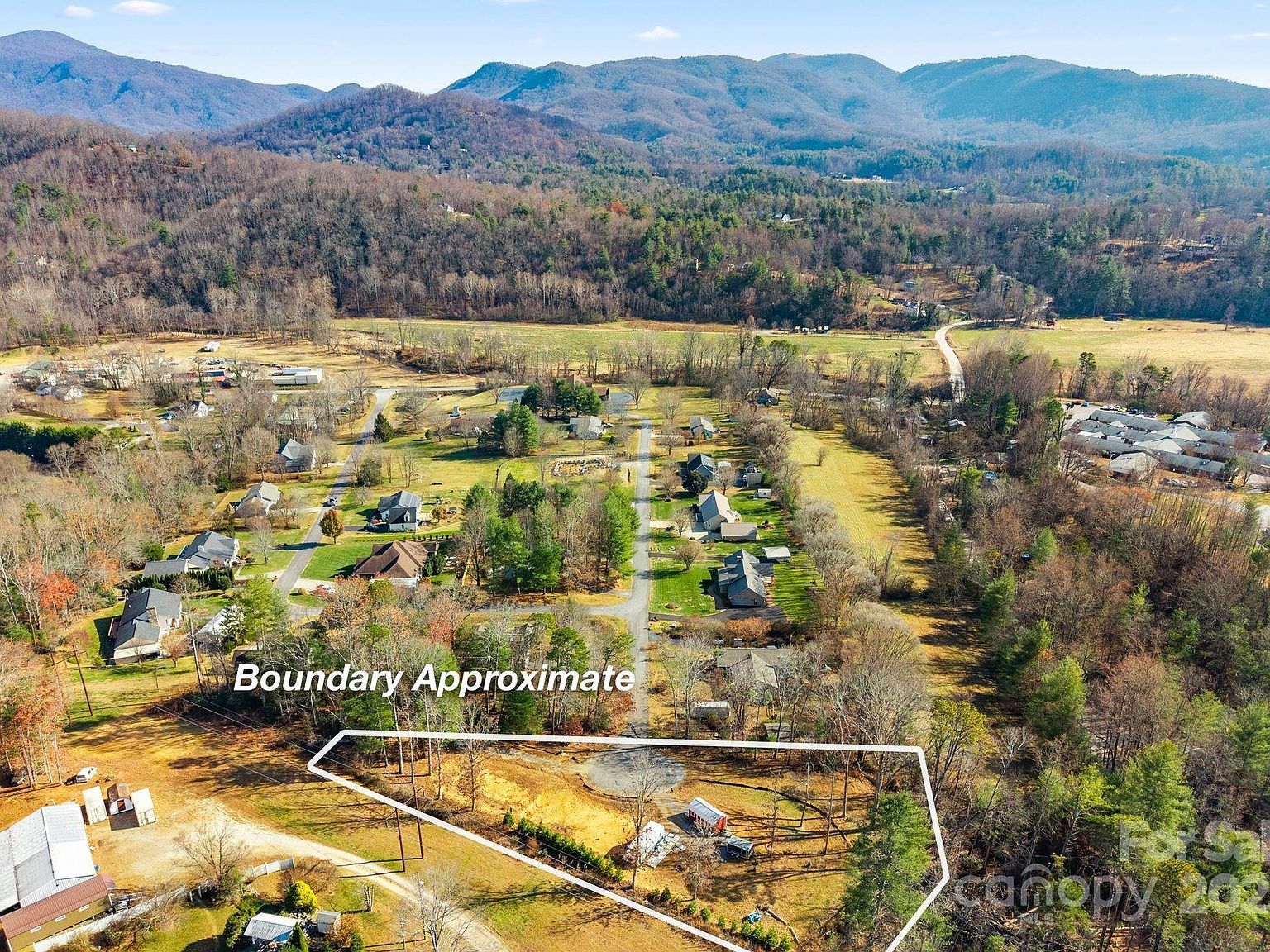 31 Cane Creek Cir #21 Fairview, NC 28730 - Thumbnail 3