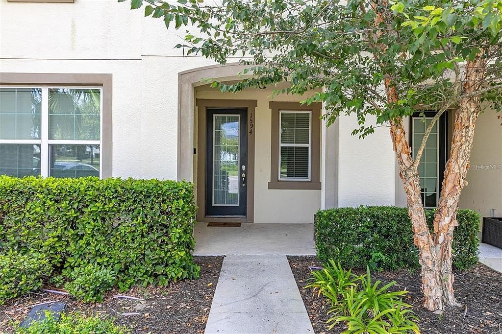 1594 Carey Palm Cir Kissimmee, FL 34747 - Thumbnail 3