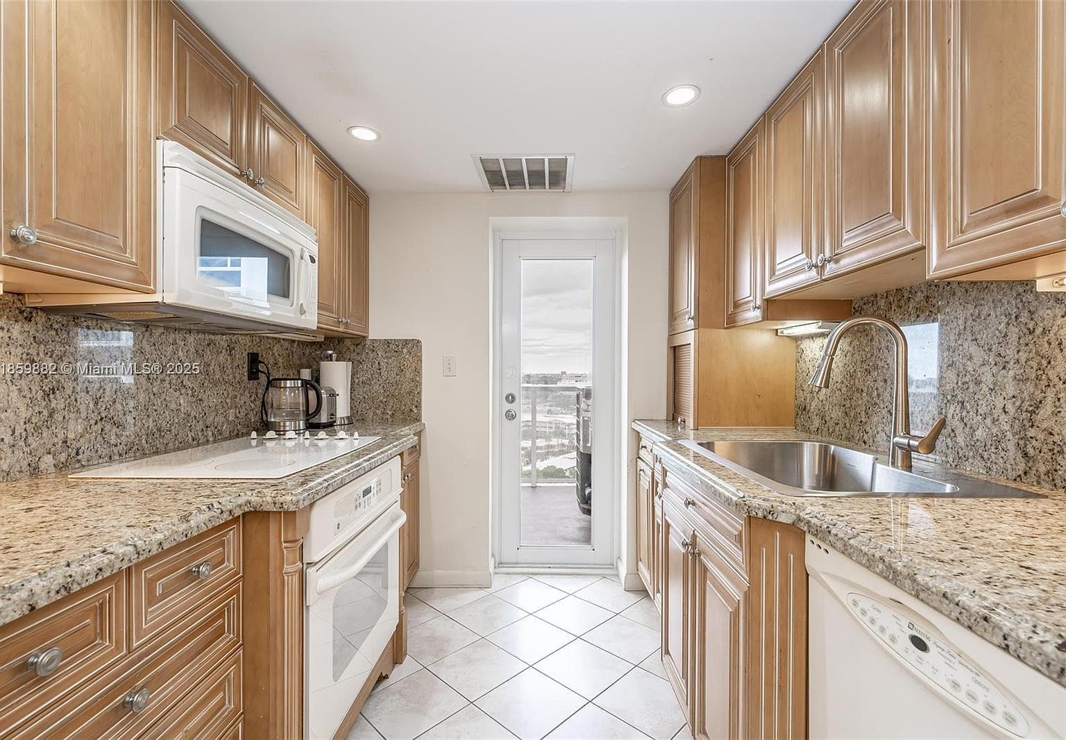 2701 N Ocean Blvd APT 14B Fort Lauderdale, FL 33308 - Thumbnail 3