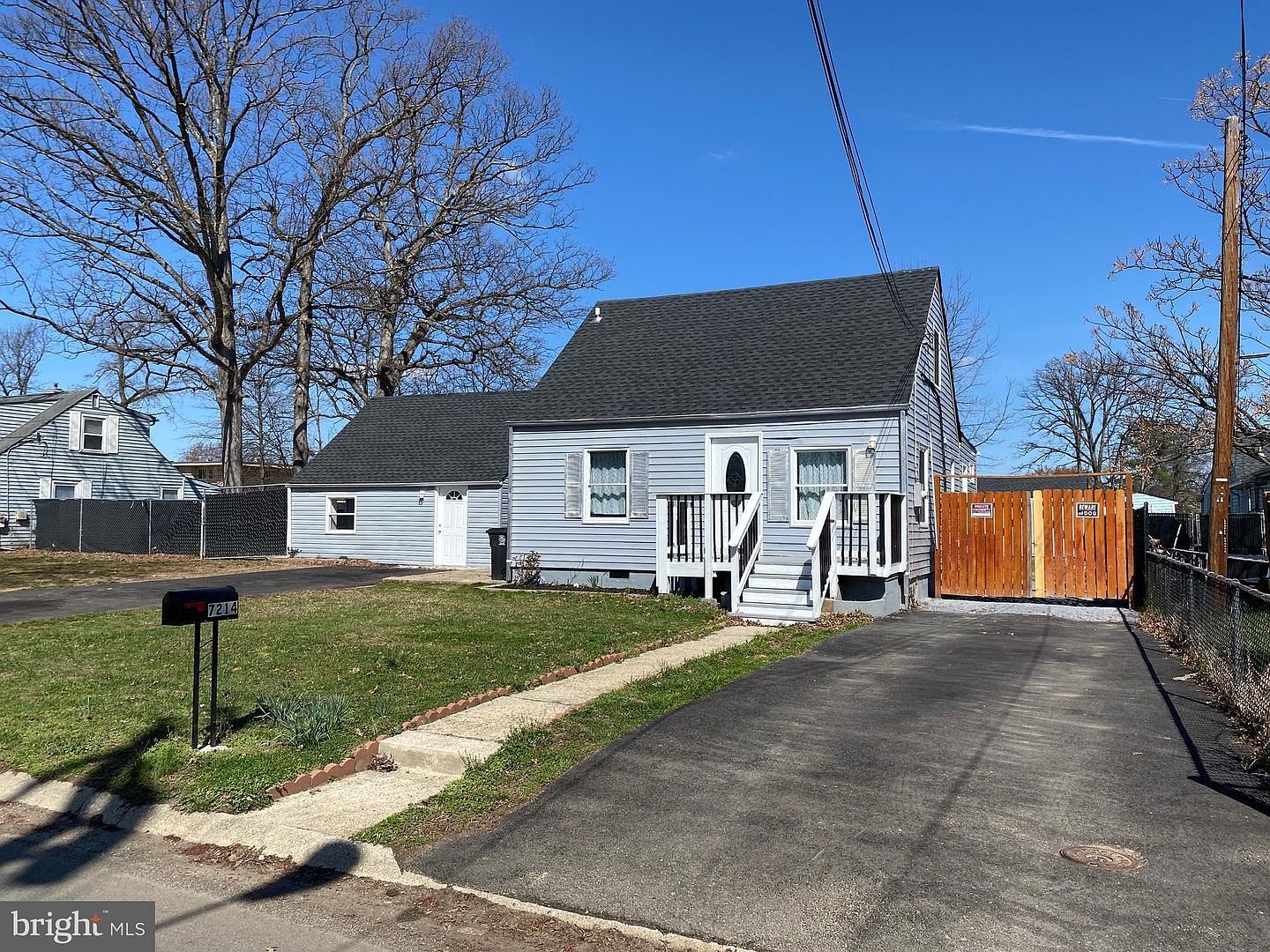 7214 Leona St District Heights, MD 20747 - Thumbnail 3