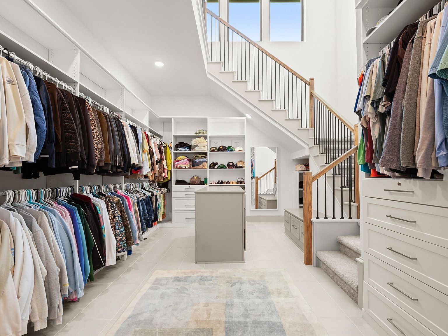 900 Bristol Creek Bnd Lakeway, TX 78738 - Thumbnail 3