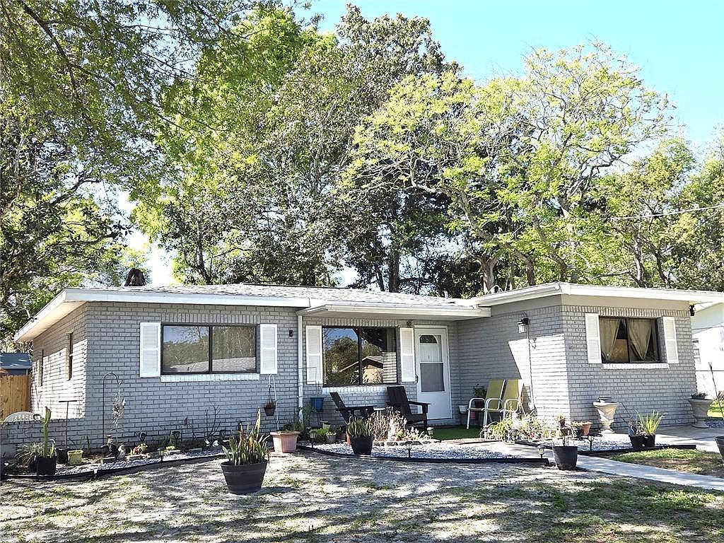 21390 Lehouier Dr Brooksville, FL 34601 - Thumbnail 3