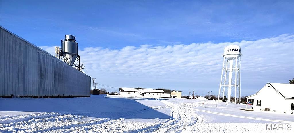 Part Of 1520 S Mill St Nashville, IL 62263  | Land/Lot