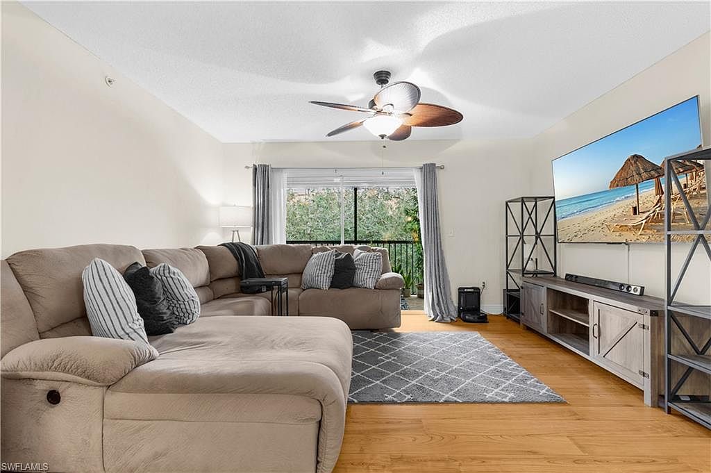 8870 Colonnades Ct W APT 336 Bonita Springs, FL 34135 - Thumbnail 3