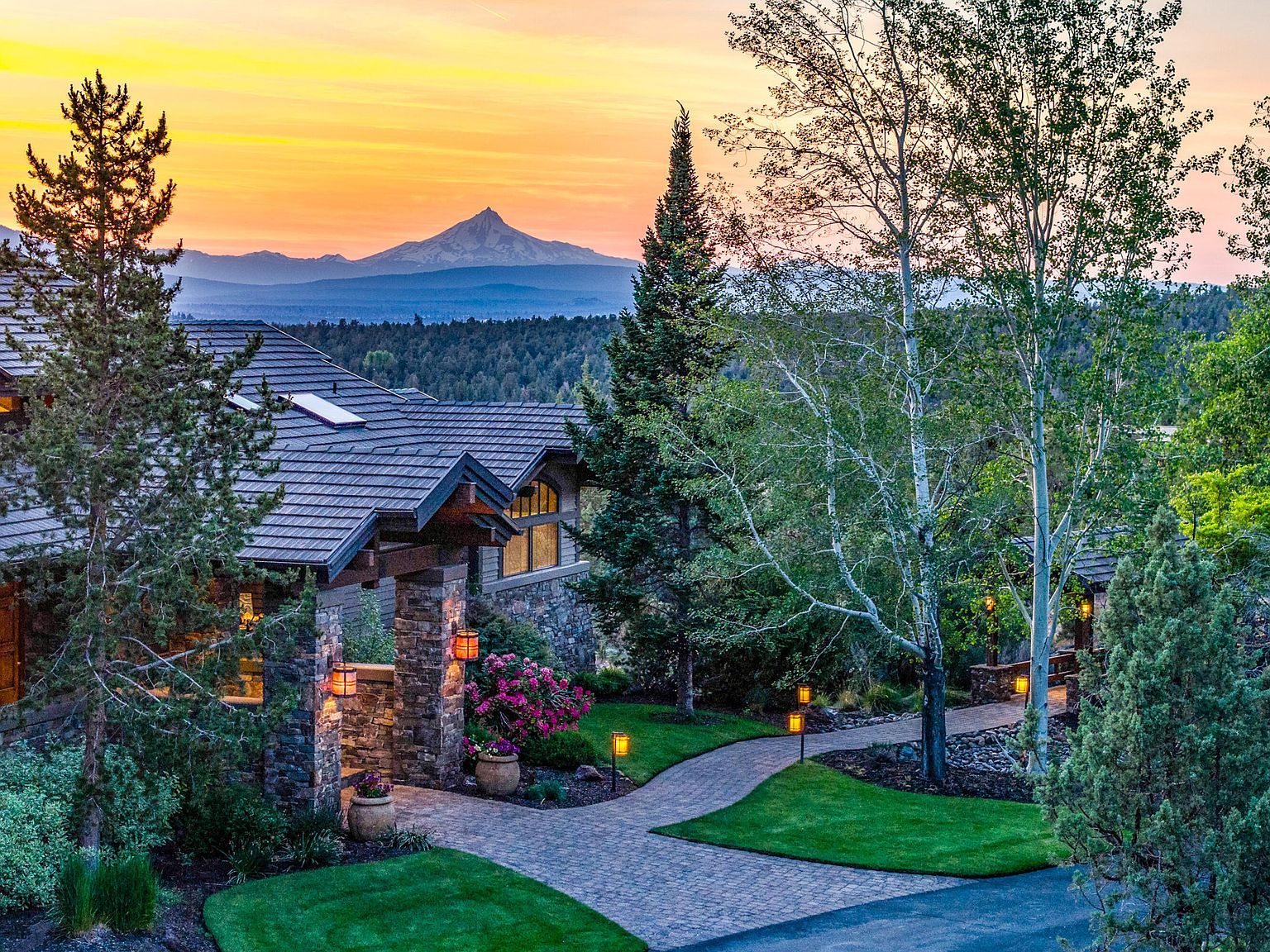 65930 Mariposa Ln Bend, OR 97703 - Thumbnail 3