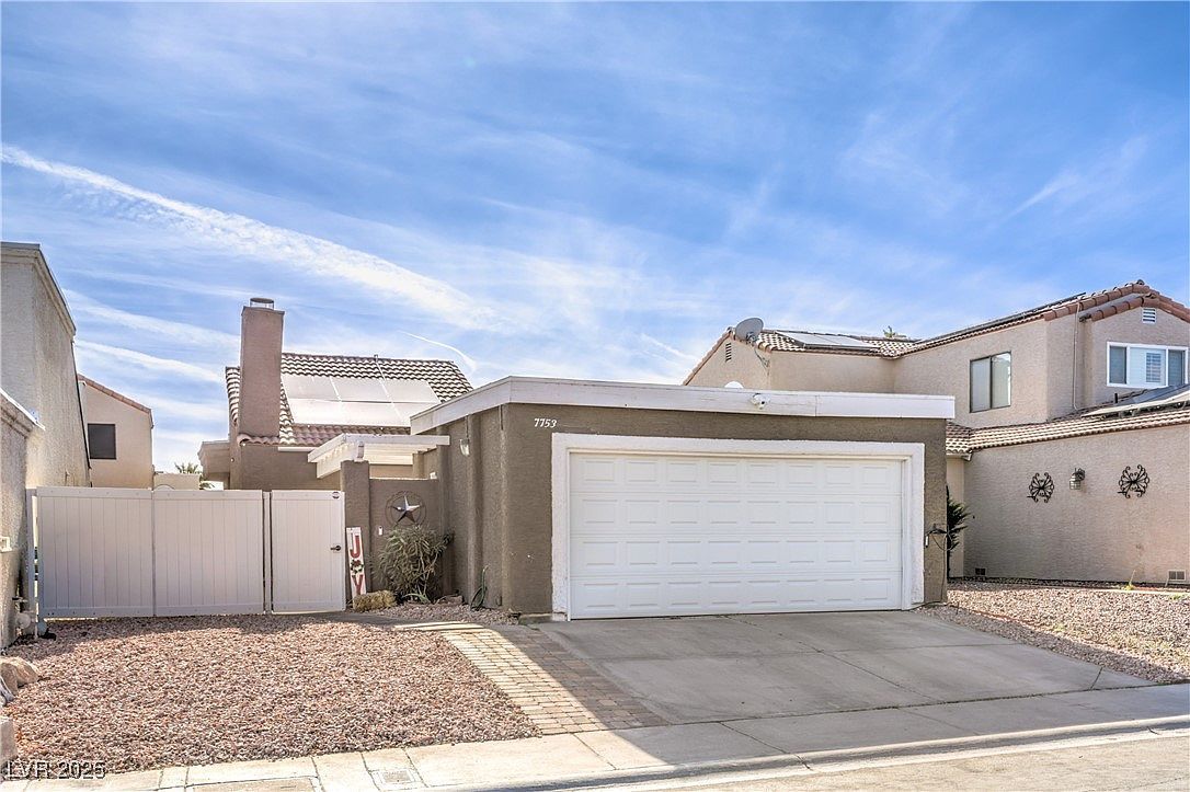 7753 Cherry River Dr Las Vegas, NV 89145 - Thumbnail 3