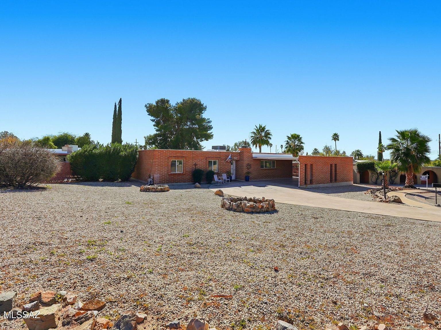 8924 E Old Spanish Trl Tucson, AZ 85710 - Thumbnail 3