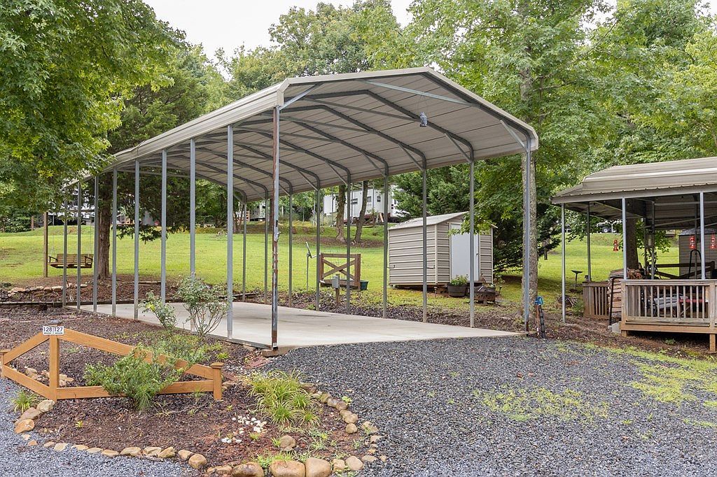 355-127 Peaceful Loop Chatsworth, GA 30705 - Thumbnail 3