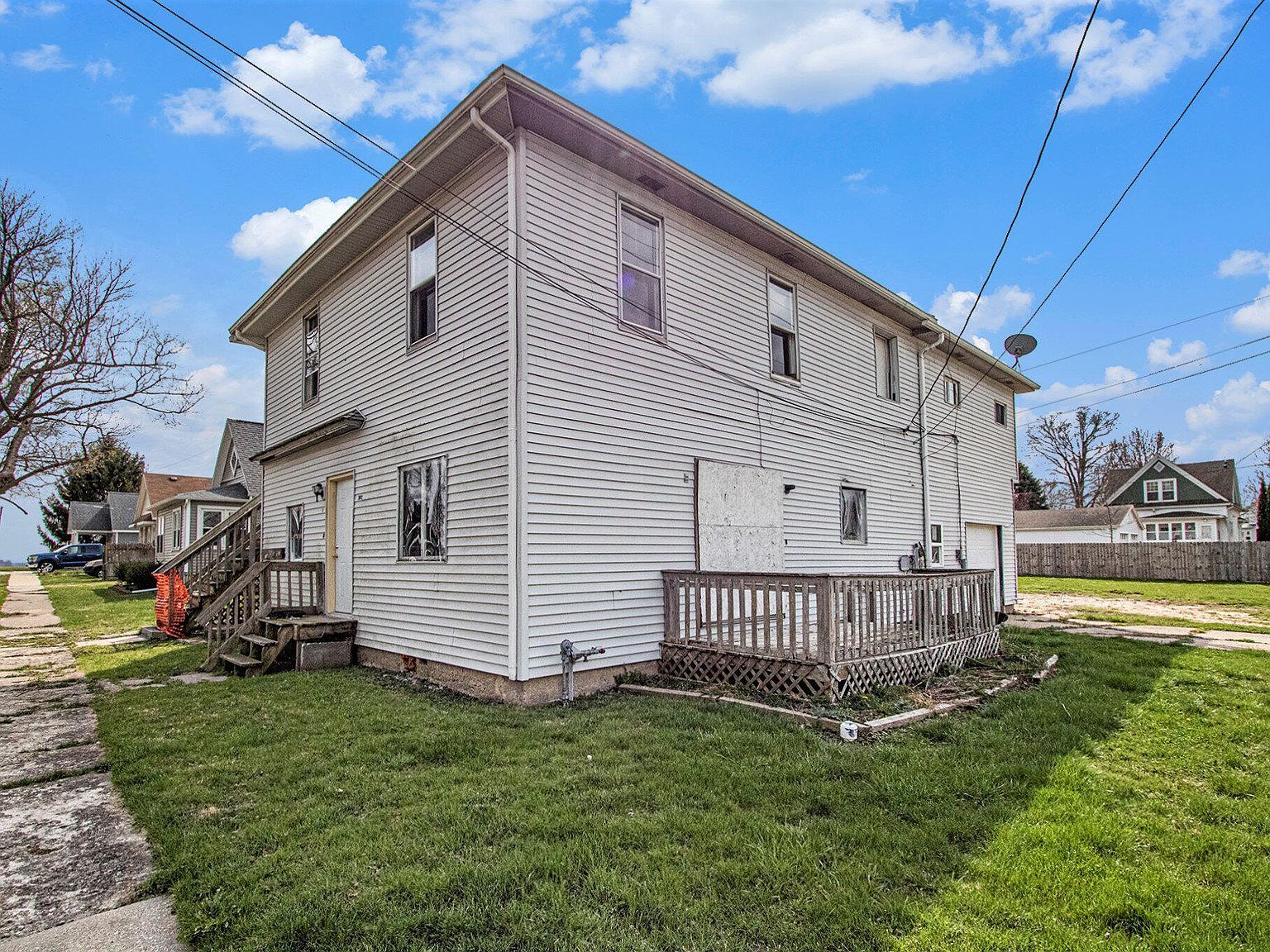 202 Poplar St Three Oaks, MI 49128 - Thumbnail 3