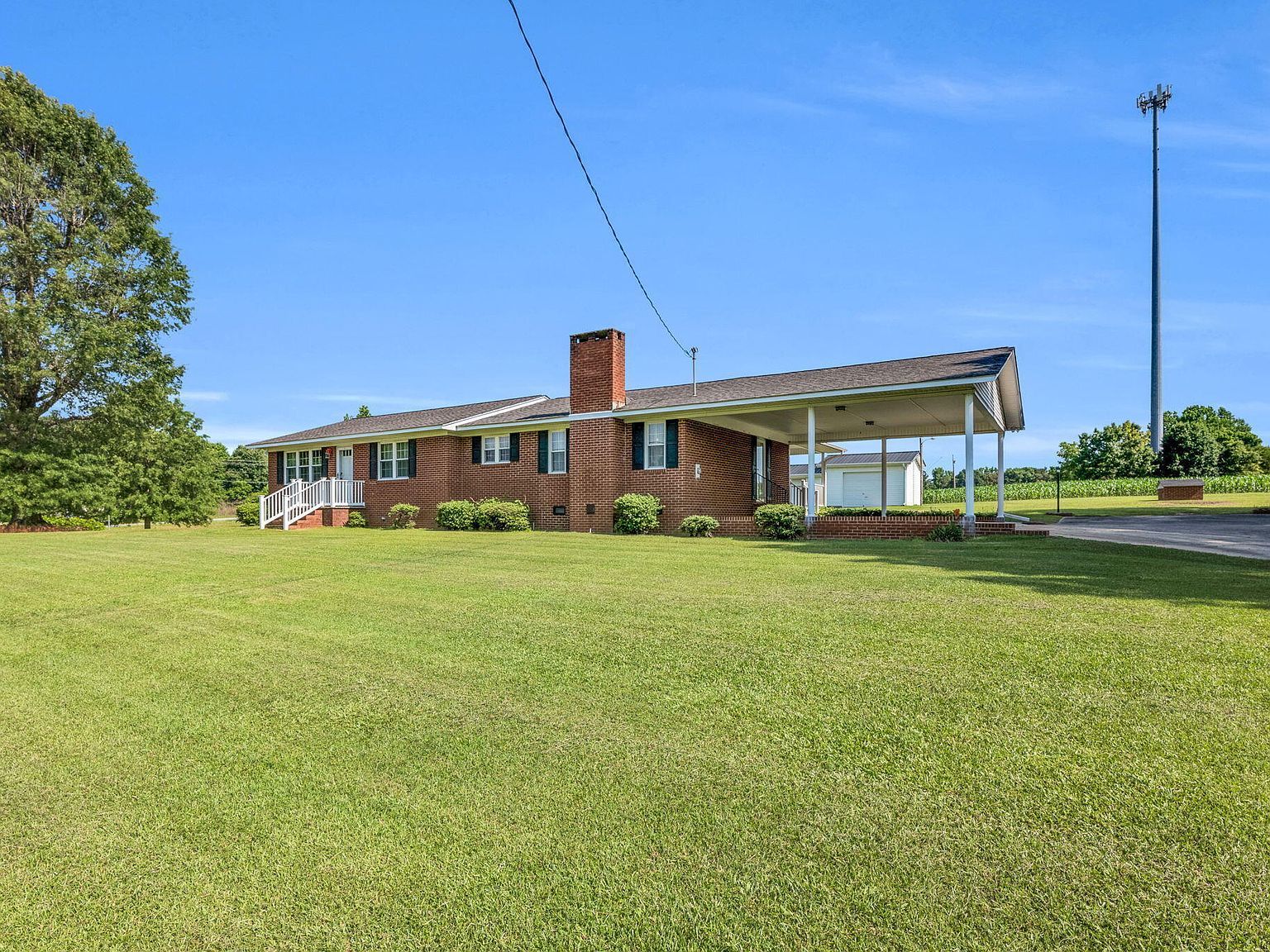 6080 Us Highway 421 N Lillington, NC 27546 - Thumbnail 3