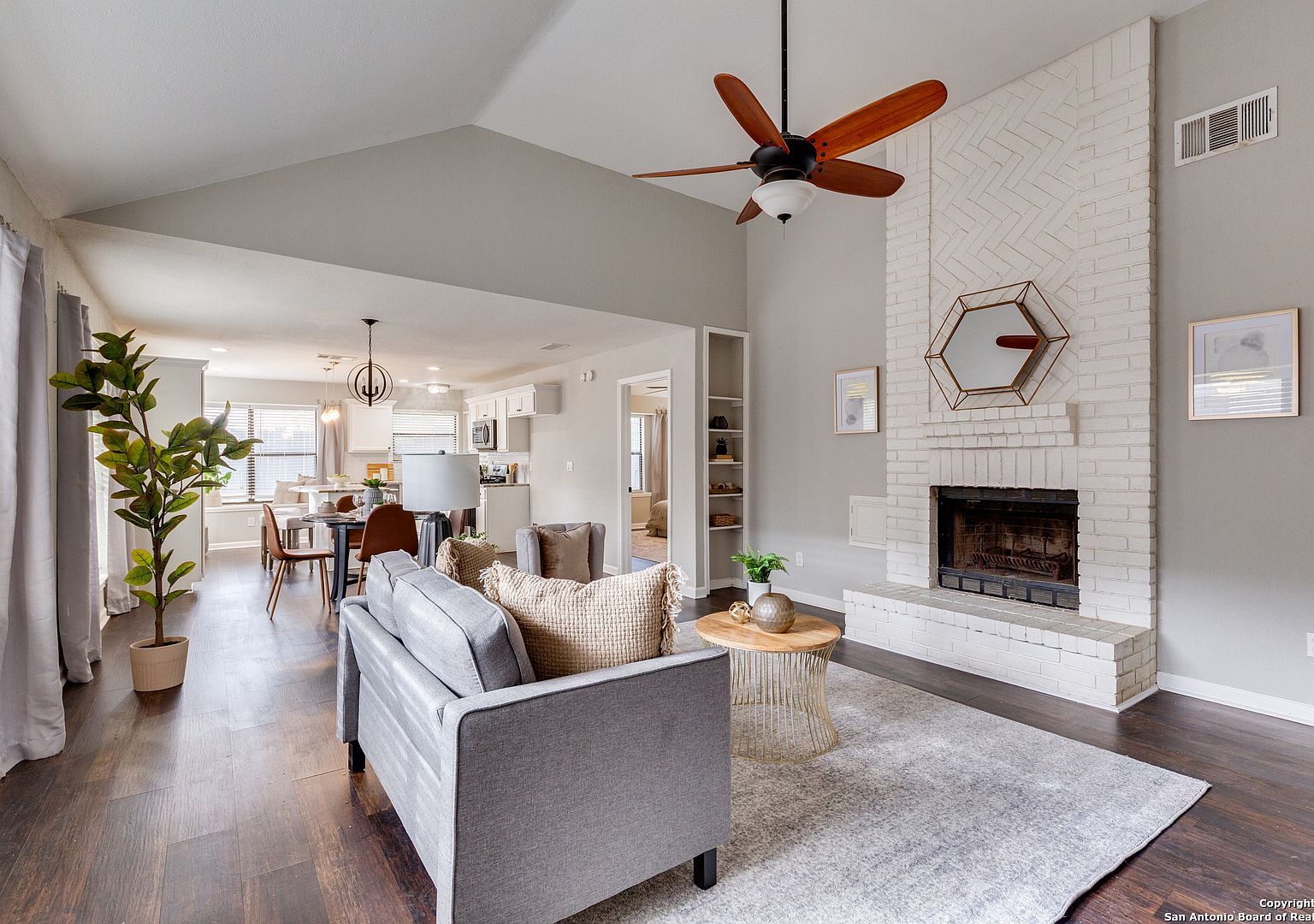 7570 Tantivity San Antonio, TX 78249 - Thumbnail 3