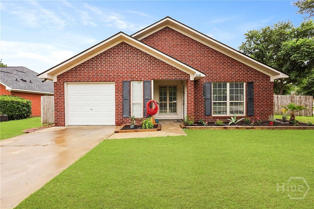 316 Clairemore Cir Hinesville, GA 31313 - Thumbnail 3