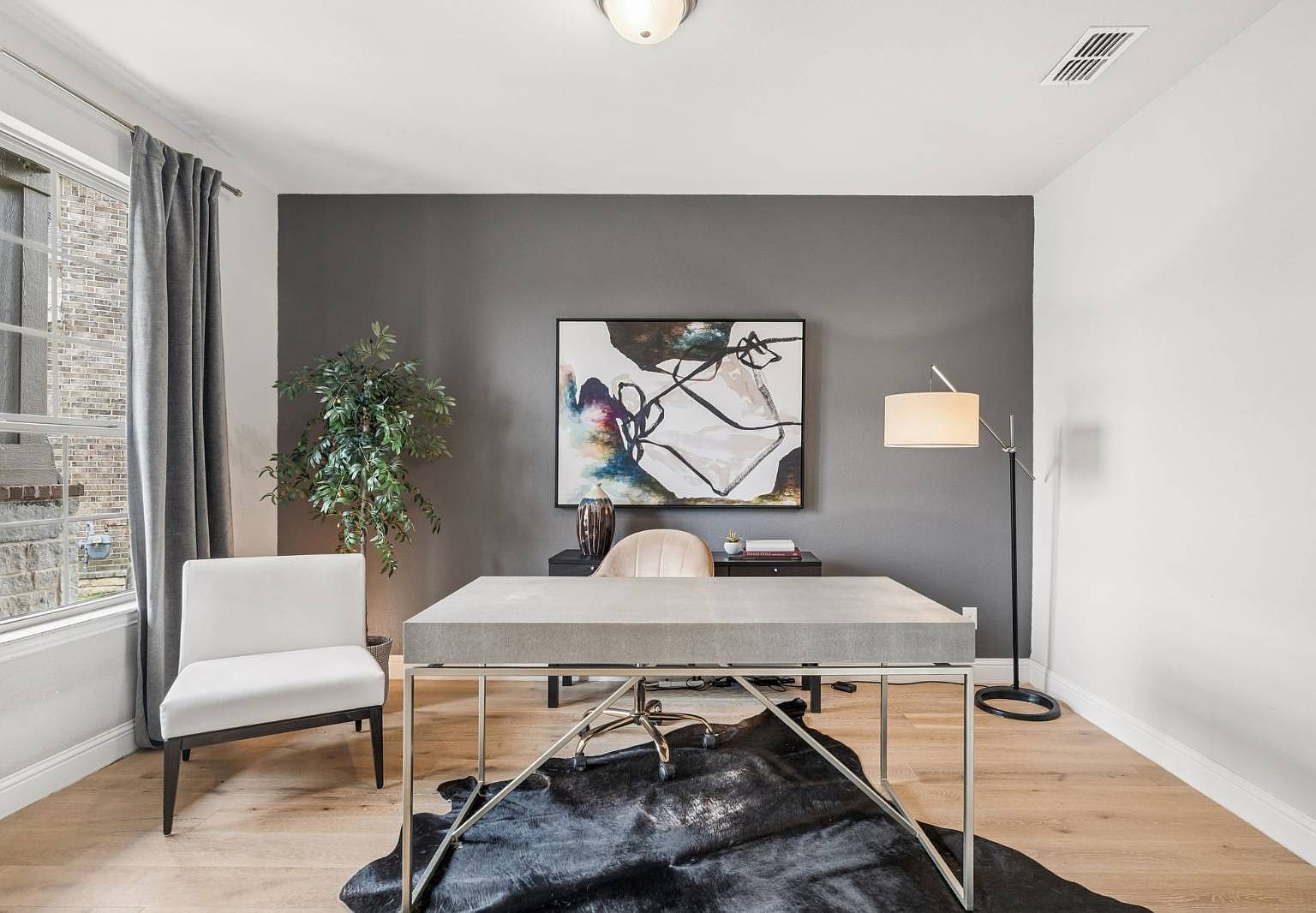 3528 Hathaway Ct Irving, TX 75062 - Thumbnail 3