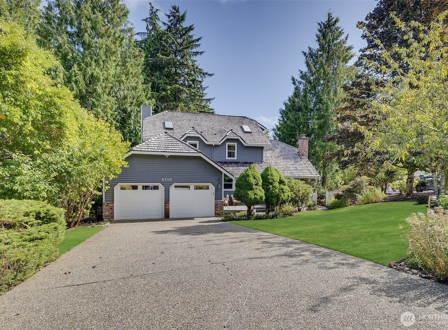 4310 209th Ave NE Sammamish, WA 98074 - Thumbnail 3