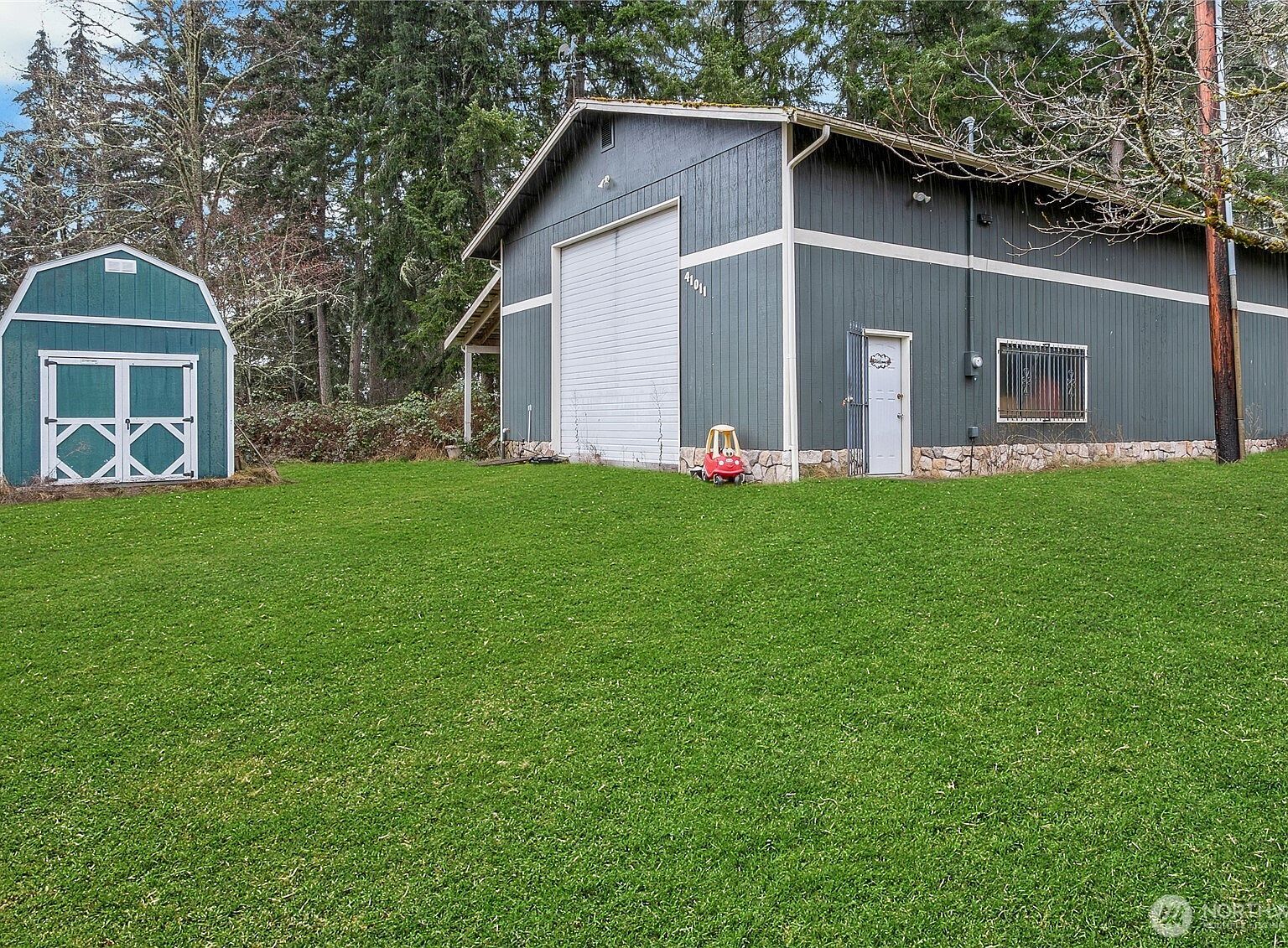 41011 96th Ave E Eatonville, WA 98328 - Thumbnail 3